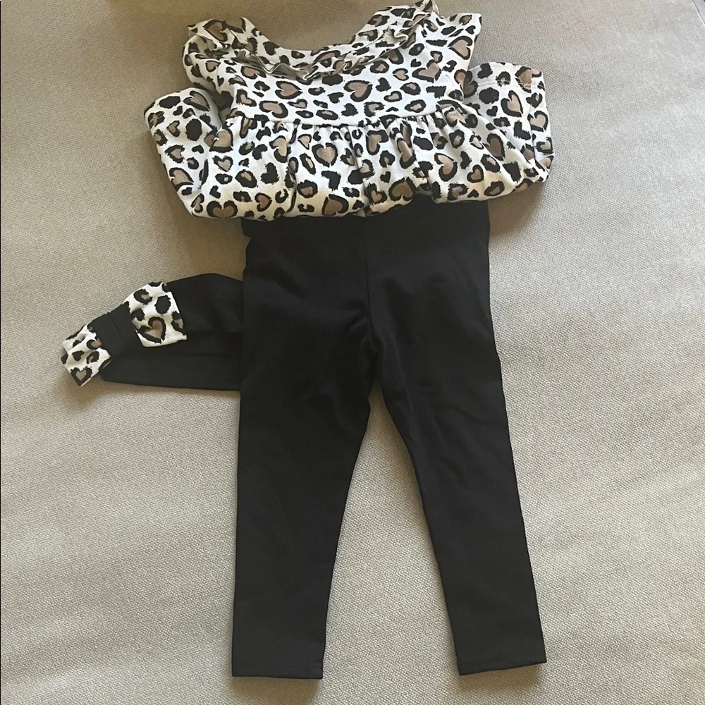 Savannah 3 pc Leopard Print Baby Outfit Set, Sz 12 months NWT